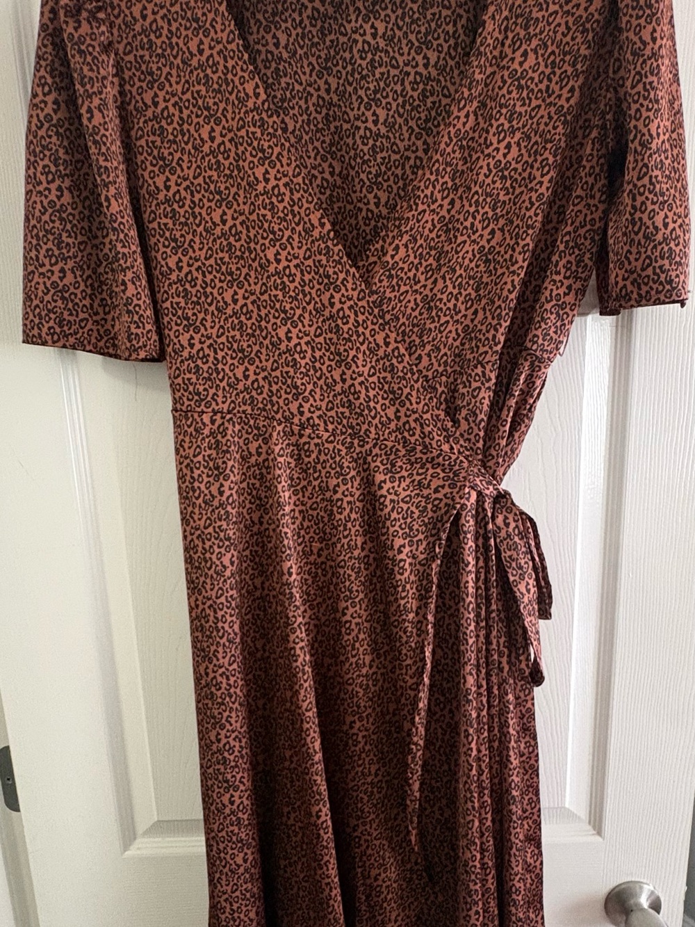 bobeau Rust Brown Floral Wrap Midi Dress